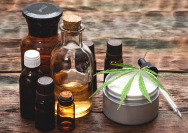 Il produttore canadese di cannabis passa alla selezione dei prodotti per l'imballaggio in canapa verde